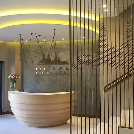 Universal Hotel 2*