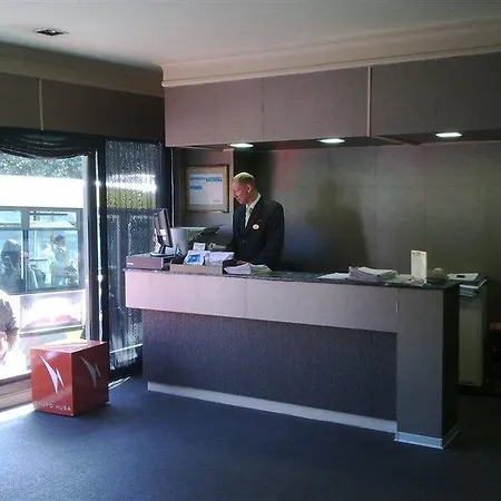 Universal Hotel
