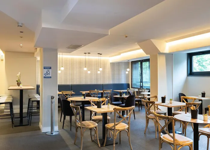 ホテル ウニヴェルサル