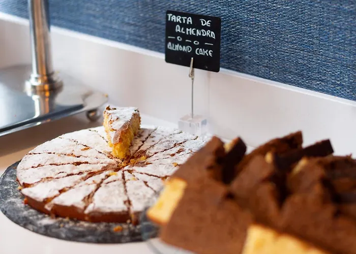 ウニヴェルサル 2* サンティアゴ・デ・コンポステーラ