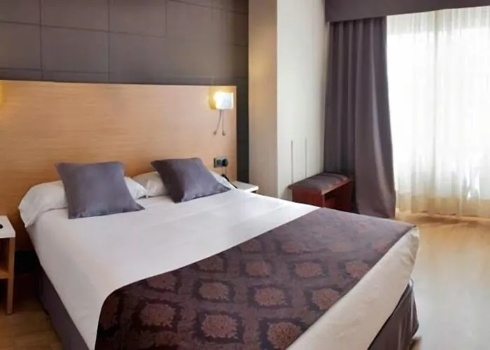 Universal Otel Santiago de Compostela